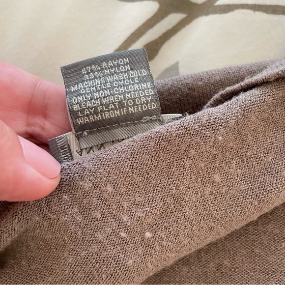 Ann Taylor short sleeve cardigan - Picture 4 of 4